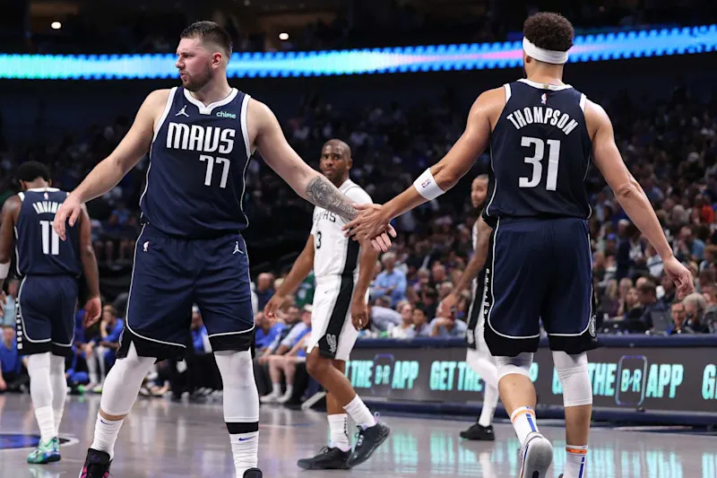 Luka Dončić Praises Klay Thompson After Mavs Debut vs. Spurs: 'Glad We Got  Him' | News, Scores, Highlights, Stats, and Rumors | Bleacher Report