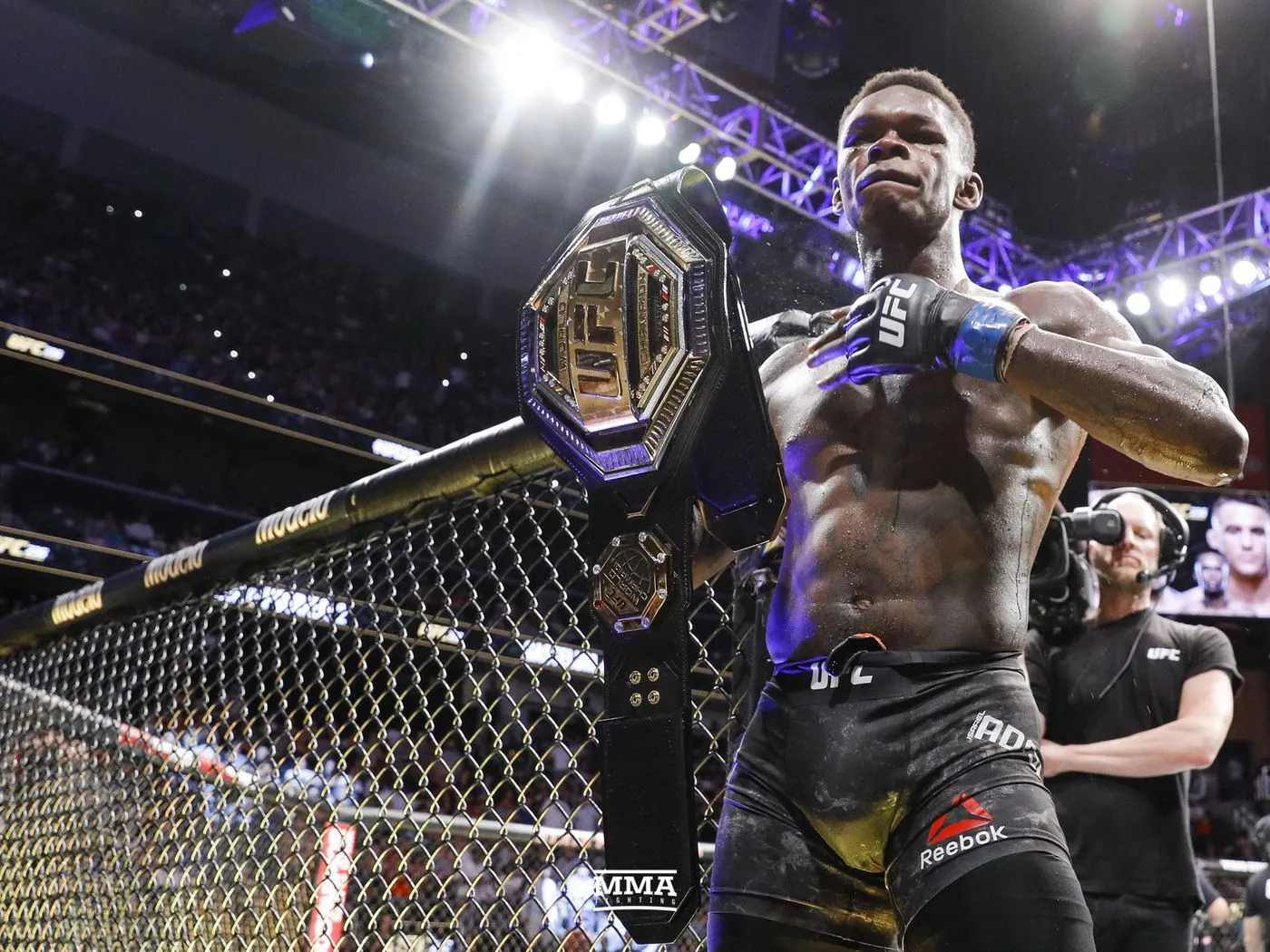 Morning Report: Israel Adesanya on his fight with Yoel Romero: 'I'll make  it look easy' - MMA Fighting