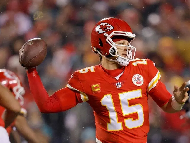 NFL: Patrick Mahomes veut apprendre de Tom Brady | JDM