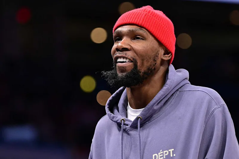 image_67a9a0a14b016 Kevin Durant’s management stated that he would be open to participating in the global basketball league. Maverick Carter is interested into launching