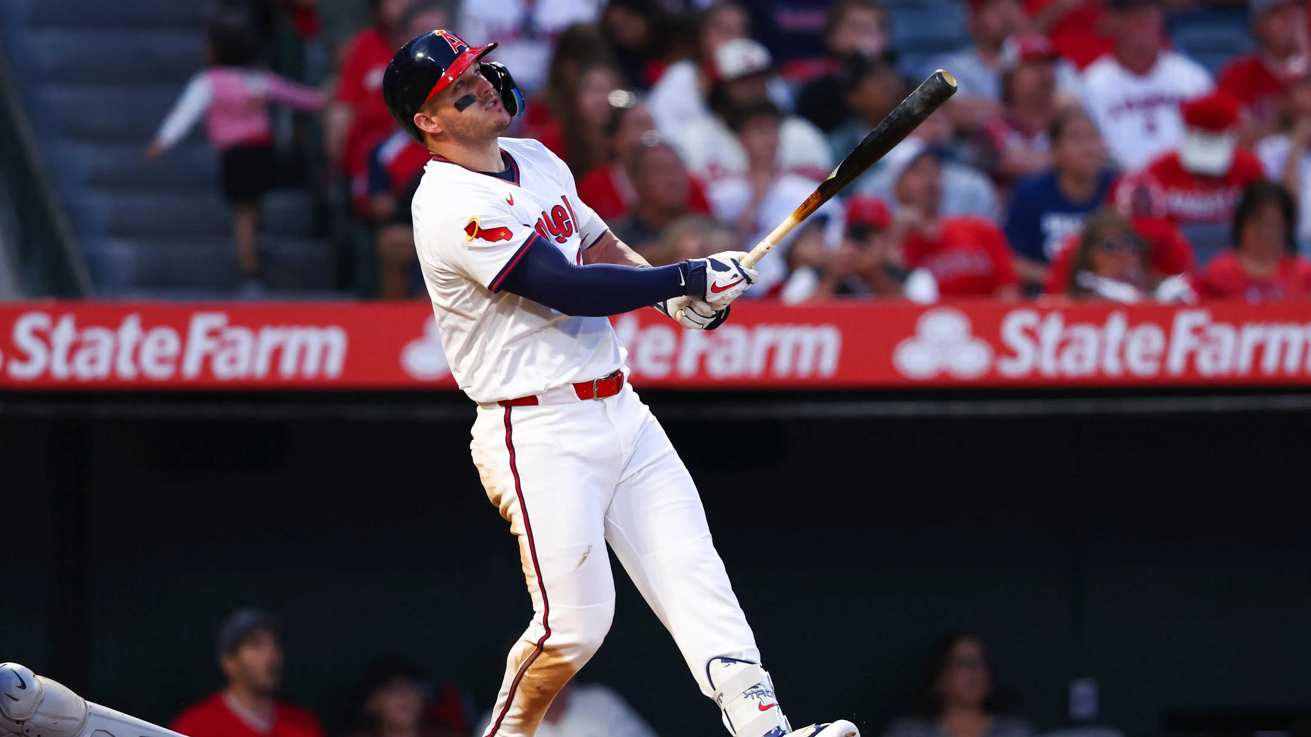 Mike Trout homers, drives in four runs in Los Angeles Angels' victory over  Arizona Diamondbacks | TSN