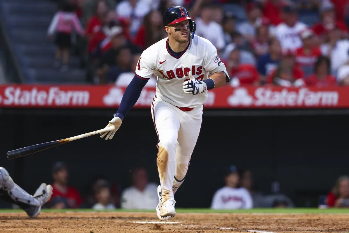 Mike Trout homers and drives in 4 runs in Angels' win over Arizona - Los  Angeles Times